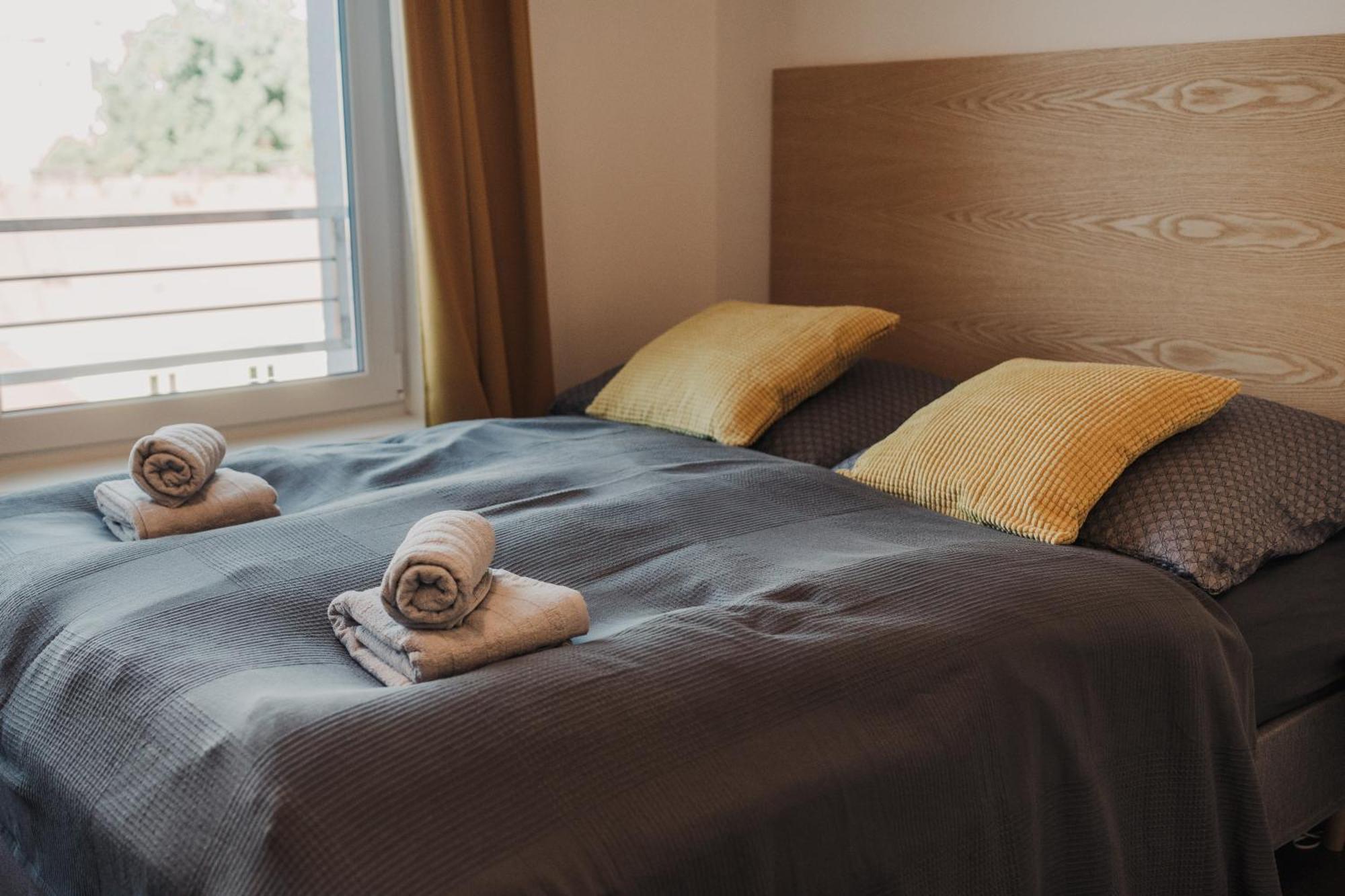 Citybeat Apartments, 400M From The Square Plzen Luaran gambar